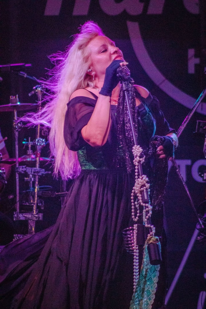Jody Delli — Lead Vocals